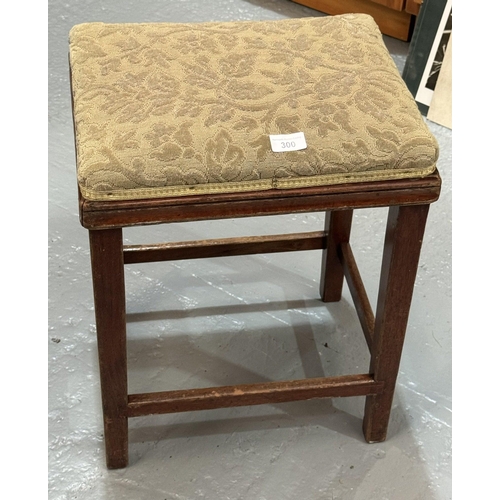 300 - VICTORIAN MAHOGANY STOOL