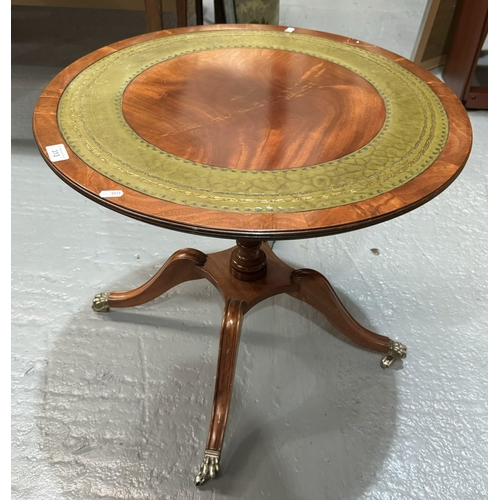 313 - REGENCY STYLE COFFEE TABLE WITH GREEN LEATHER EMBOSSED INSERT ON CENTRE PEDESTAL SPLAYED LEGS