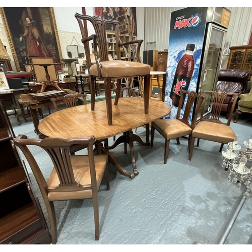 335 - ANTIQUE REGENCY STYLE TABLE AND CHAIRS