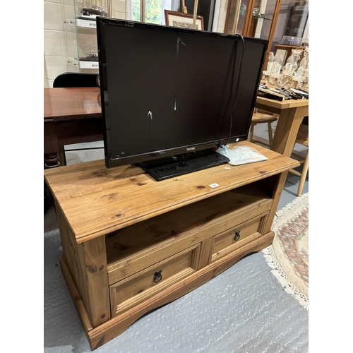 386 - WOODEN TELEVISION STAND WITH TECHNIKA 32” TELEVISION AND REMOTE