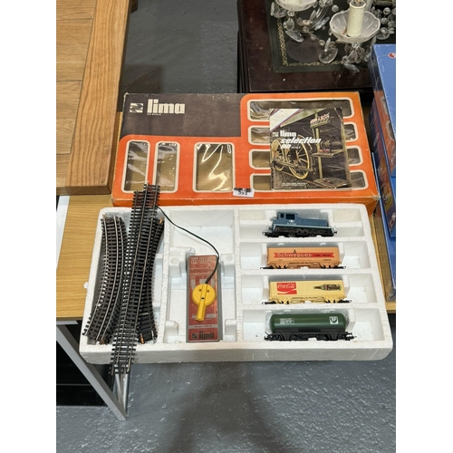 393 - LIMA HO SCALE TRAIN KIT