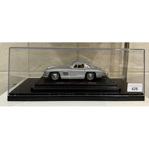 426 - BURAGO MERCEDES-BENZ 300SL (1954) CASED SCALE MODEL