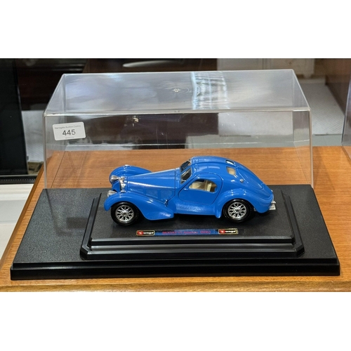 445 - CASED SCALE MODEL BUGATTI ATLANTIC (1936)