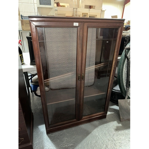 Lot 32        