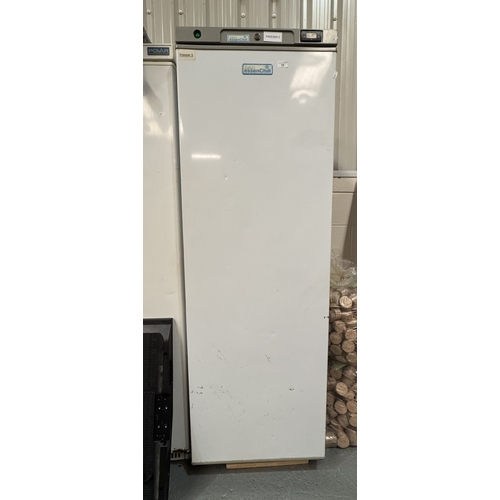 10 - LEC ESSENCHILL INDUSTRIAL CATERING FREEZER