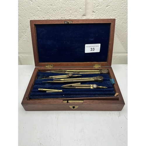 33 - ANTIQUE DRAWING IMPLEMENTS