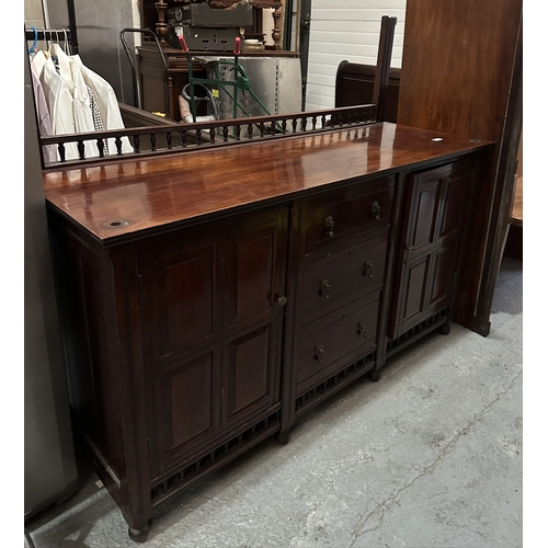 302 - EDWARDIAN MAHOGANY SIDEBOARD WITH TOP RAIL AND SHELF