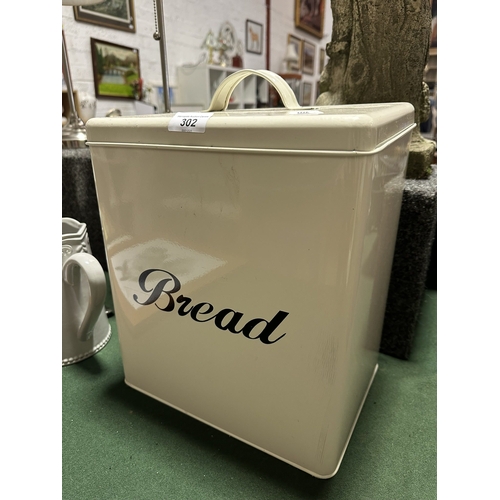 302 - LARGE TIN BREAD BASKET