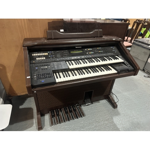 77 - TECHNICS SX-GN9 ORGAN