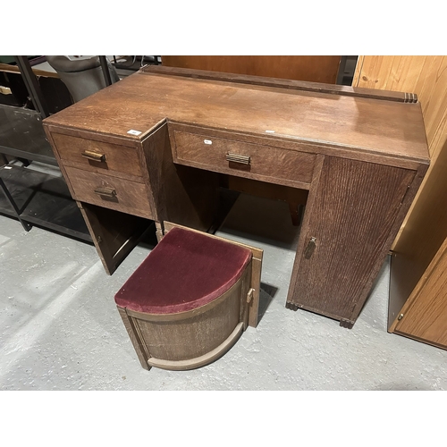 80 - 1920S OAK DRESSING TABLE WITH INTEGRAL STOOL