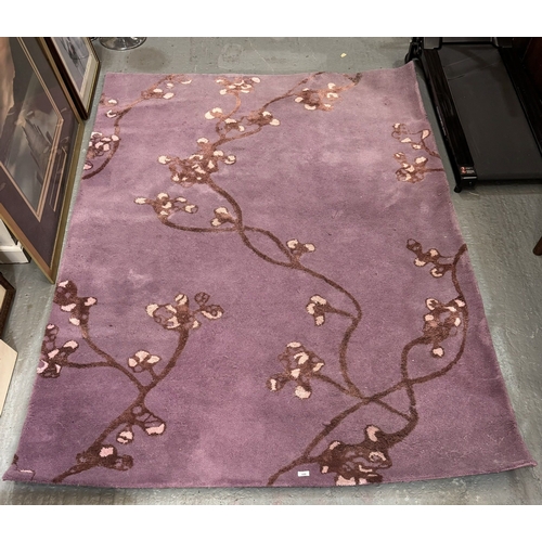 106 - LARGE DEEP PILE BLOSSOM RUG