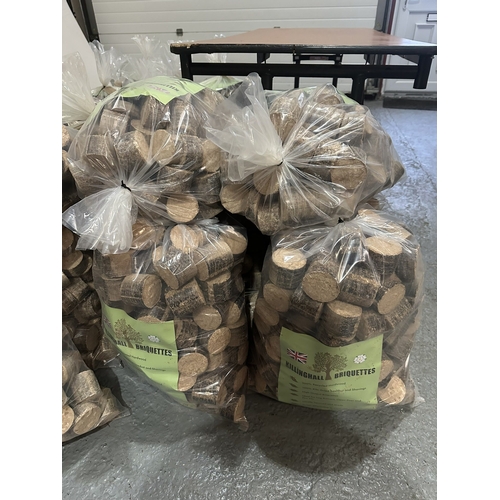 369 - 4 15KG BAGS OF HARDWOOD BRIQUETTES