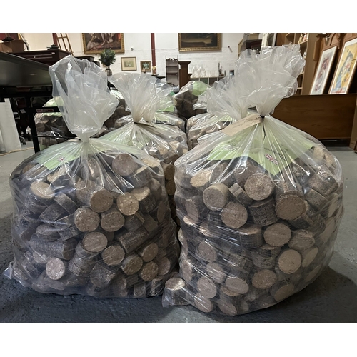 374 - 2 40KG BAGS OF HARDWOOD BRIQUETTES