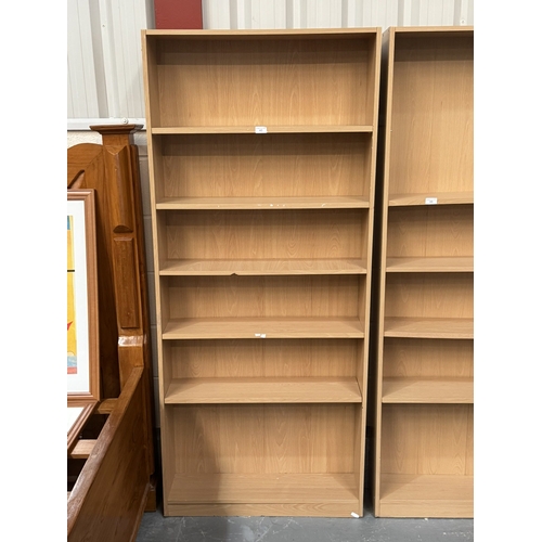 40 - BOOKCASE