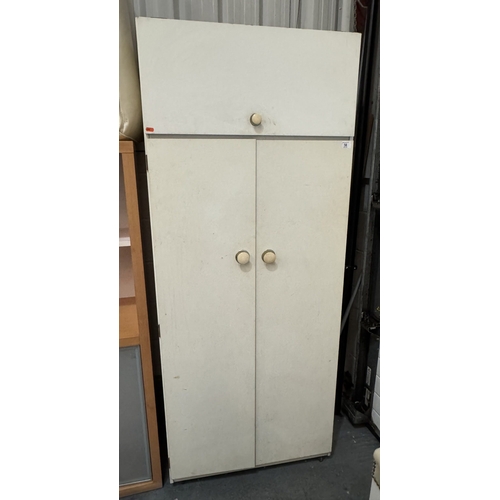 14 - WARDROBE WITH TOP BOX