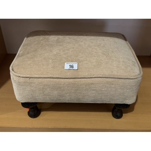 16 - FOOTSTOOL ON QUEEN ANNE LEGS