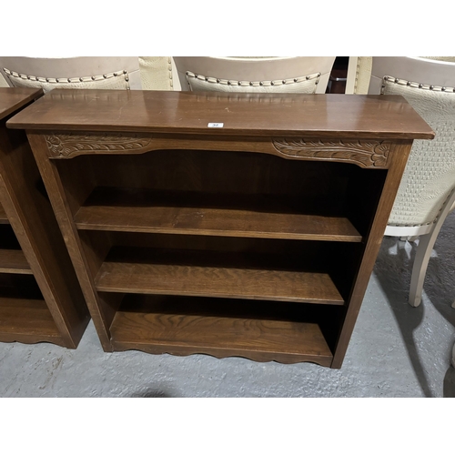 32 - JAYCEE FURNITURE OAK BOOKCASE