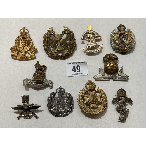 49 - SELECTION OF REGIMENT CAP BADGES