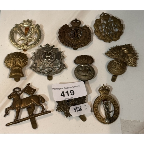 419 - ASSORTED CAP BADGES