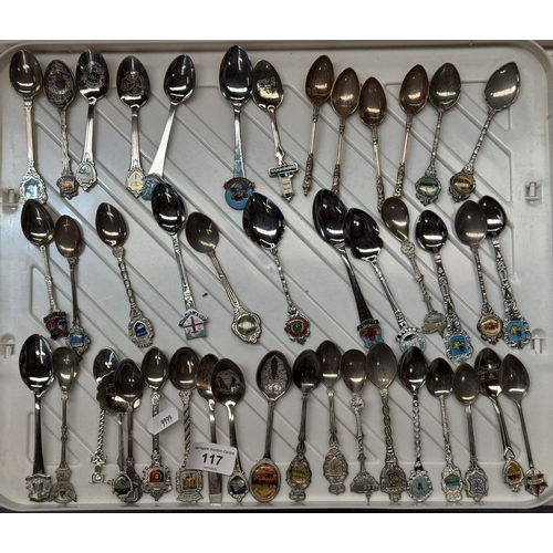 117 - SELECTION OF SOUVENIR TEASPOONS