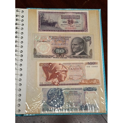 122 - VINTAGE BANKNOTES AND CHEQUES