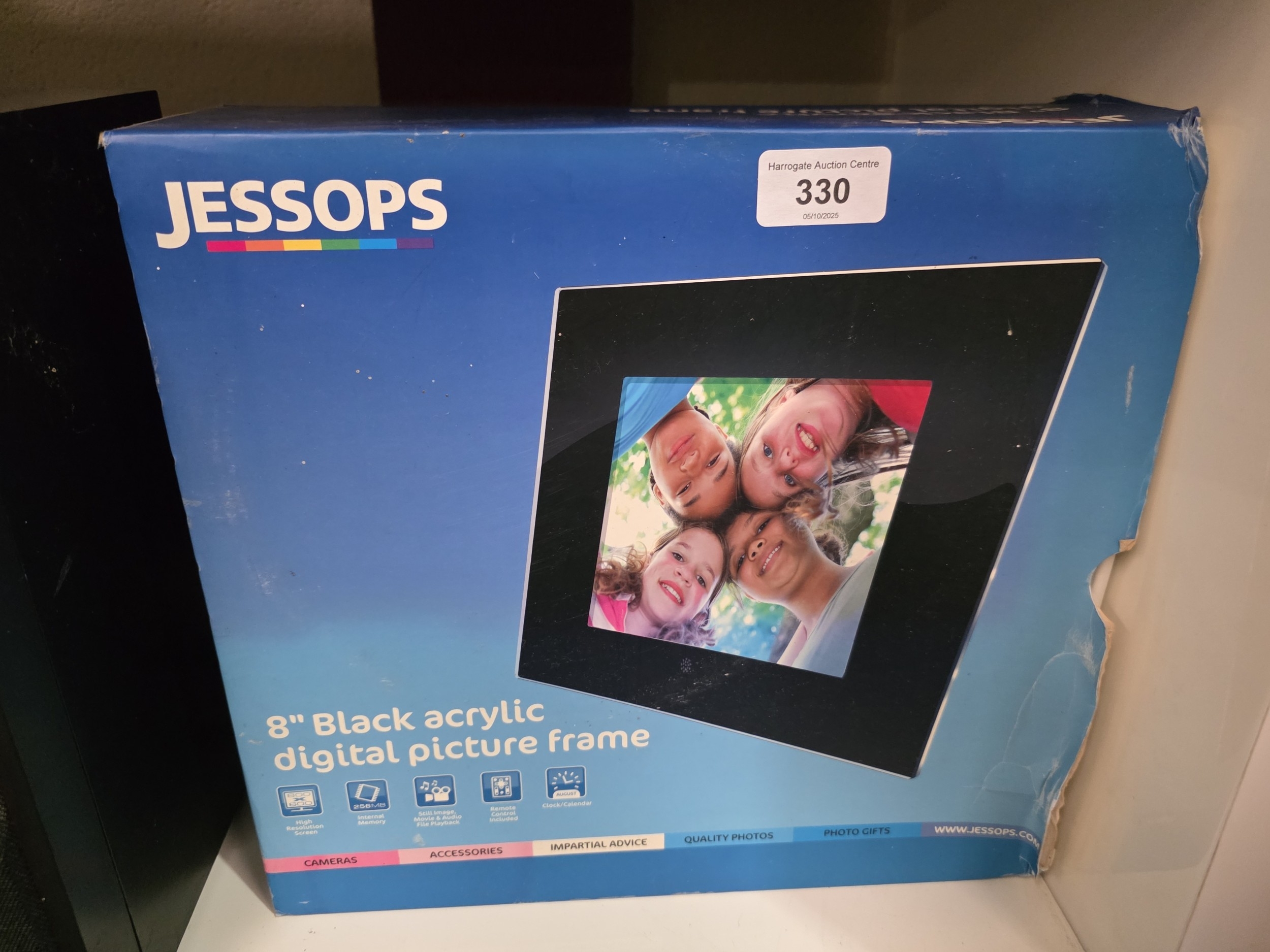 JESSOPS 8’ BLACK ACRYLIC DIGITAL PICTURE FRAME, IN BOX