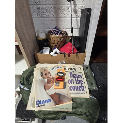376 - MISCELLANEOUS INCLUDING MEDALS AND DIANA MEMORABILIA, ETC.