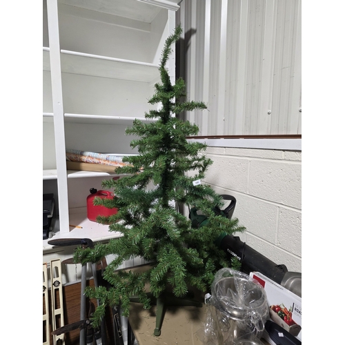 398 - ARTIFICIAL CHRISTMAS TREE, 3-4FT