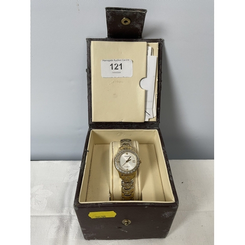 121 - LADIES INGERSOLL WATCH IN BOX