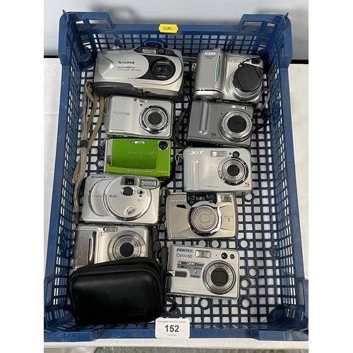 152 - SELECTION OF CAMERAS