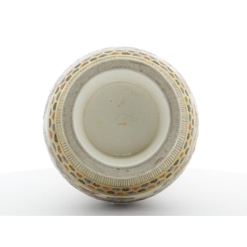 192 - Title: Satsuma Vase
Date: 19th century
Size: 9.5 x 9.5 x 39.4 cm
Condition: Good for age.
Ref:  Sats... 