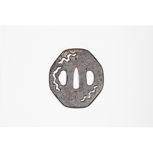 8 - 19th century iron tsuba
Size: 7.4 x 6.7 x 0.5 cm
Condition: Good for age. Some restored chips around... 