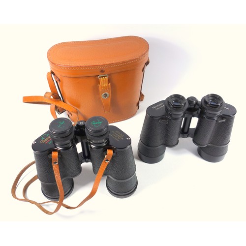 173 - A pair of Taylor-Hobson Bino. Prism No. 2 MK III  military binoculars, dated 1943 No. 295750 with br... 