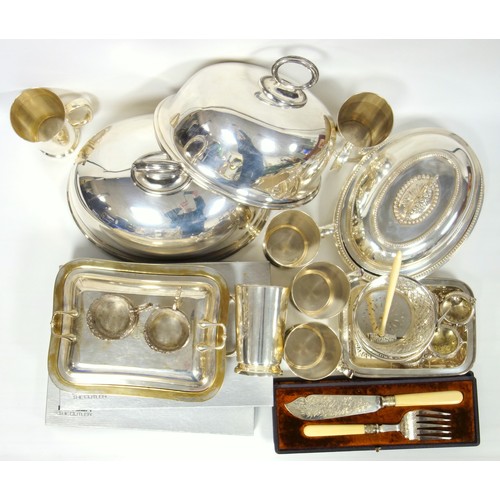 419 - Quantity of silver plate including two entrée dishes, two meat domes, six tankards, pair of cased fi... 