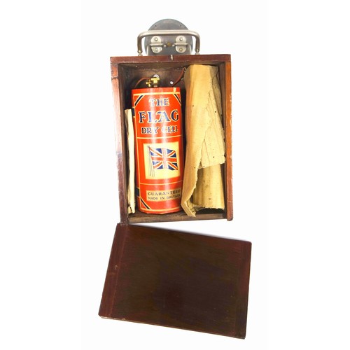 123 - Eveready adjustable carrying lamp with folding handle and “The Flag” dry cell battery, in a mahogany... 