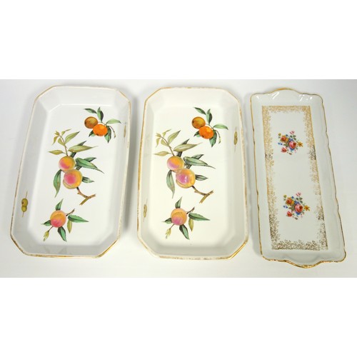 165 - Royal Worcester Evesham casserole dish and cover, another casserole dish, 2 covers, 2 rectangular di... 