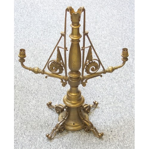 137 - Bronze table lamp with baluster column, 2 branches, on a circular base, 4 scroll feet, H 55.8cm