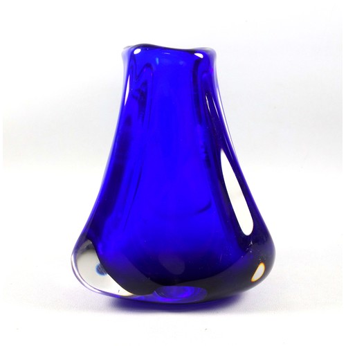 165 - Murano Sommerso style cobalt blue and clear glass vase, signature to base. 17.5cm.