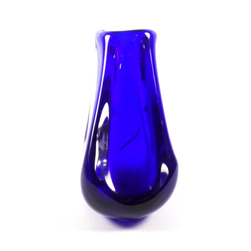 165 - Murano Sommerso style cobalt blue and clear glass vase, signature to base. 17.5cm.