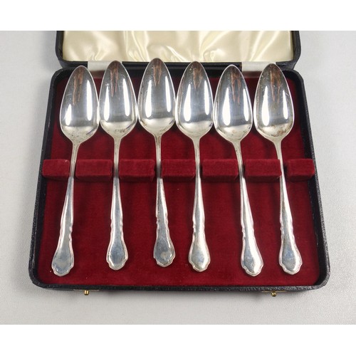 30 - Edwardian set of 6 silver Albany pattern coffee spoons and matching sugar tongs by Joseph Rodgers & ... 