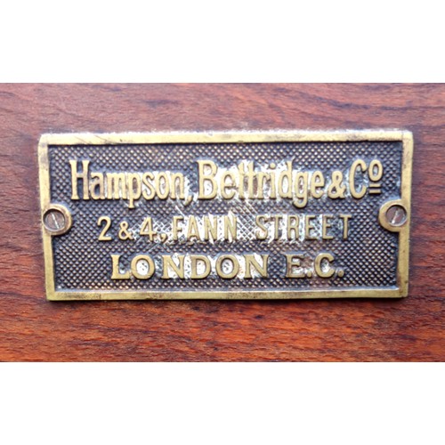 84 - Hampson Bettridge and Co. nipping press, daylight 19.5cm, on a pine chest of 2 short and 4 long draw... 