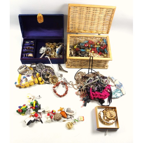 67 - Trifari gilt metal bangle, bracelets, bead and other necklaces, brooches and other items. (a lot)