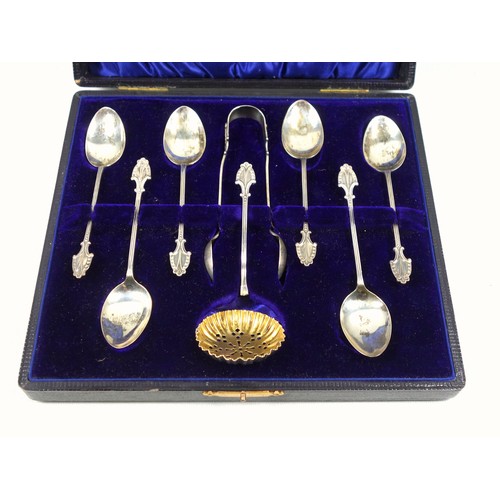 67 - Edwardian set of 6 silver coffee spoons, with sifter and tongs, by A J B, Birmingham, 1904, 51grs, c... 