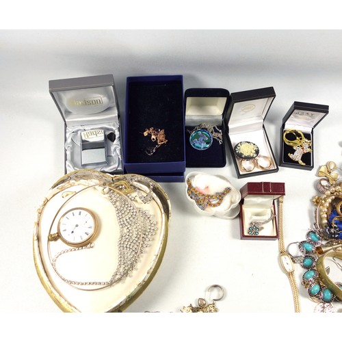 100 - A good quantity of costume jewellery including brooches, necklaces, rings and watches.