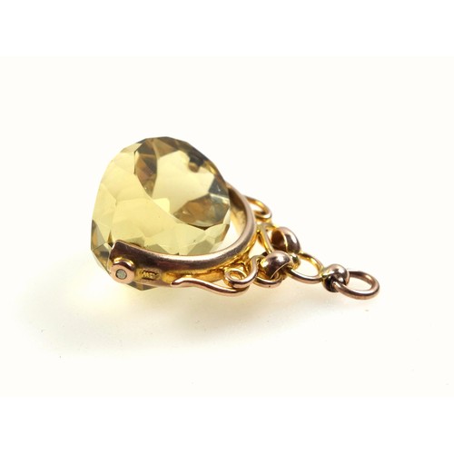 142 - Victorian 9ct gold and citrine swivel seal fob, width 3cm, gross weight 10.6 grams