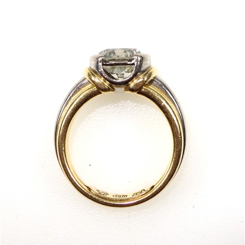 179 - 18ct (stamped 750) white and yellow gold single stone diamond ring, brilliant cut diamond 3.24 carat... 