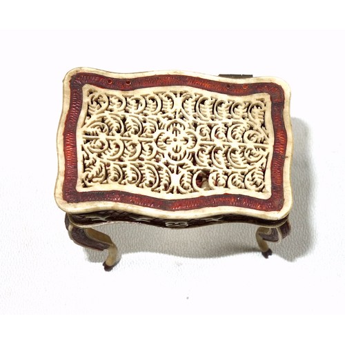 180A - Early 19th century Napoleonic, bone, prisoner of war, miniature sewing/work table (probably for a do... 