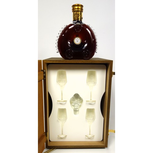 26 - Rémy Martin Louis XIII Cognac Jeroboam Presentation Set - A 3 Litre decanter of Louis XIII Grande Ch... 