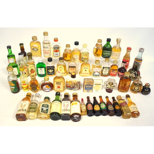 64 - Miniatures - Whiskies including Dalwhinnie 15 Y.O., Glenkinchie 10 Y.O., Isle of Jura 10 Y.O., Tober... 