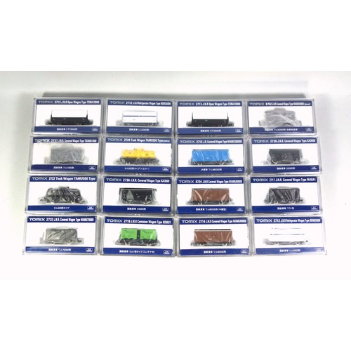 16 - 20 Tomix N Gauge wagons, all in clear plastic cases. (20)